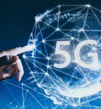 Cómo la tecnología 5G afecta a los aviones comerciales y por qué podría convertirse en un peligro
