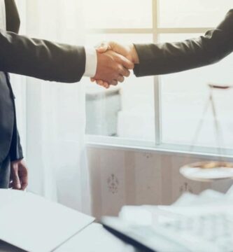 Consejos para contratar un abogado inmobiliario